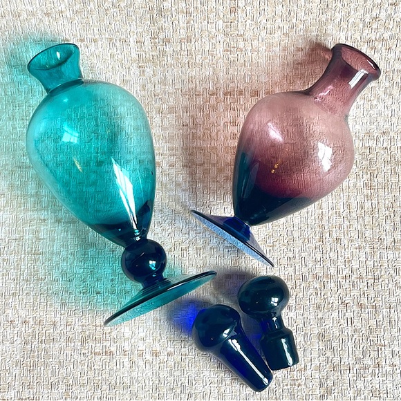 Vintage Hand Blown Glass Perfume Bottles Mini Decanters Apothecary Vanity Empoli - Picture 4 of 9